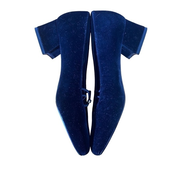 Jasmin  New York women's size 7M Black velvet square toe low block heel pumps - Picture 6 of 10